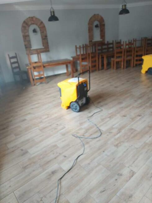 wypożyczalnia osuszaczy powietrza pochłaniaczy wilgoci Brzeg