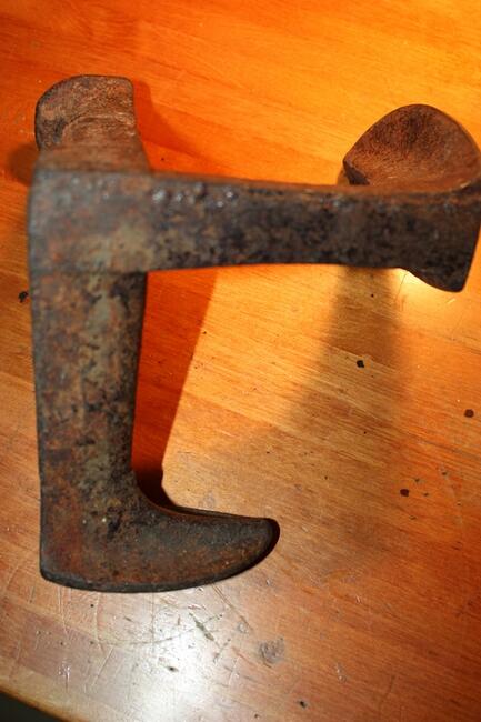 Ładne profesjonalne kopyta szewskie z lat 50 ubiegłego wieku