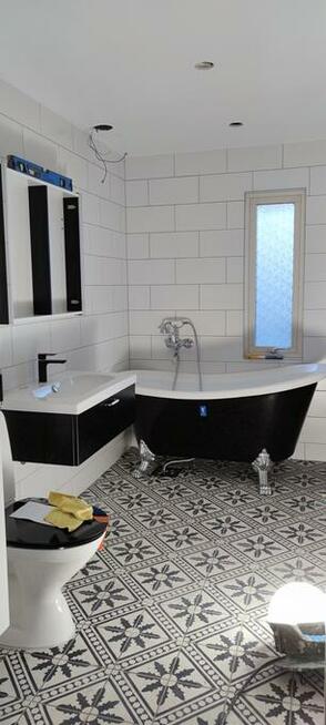 Firma Remonty ,Wykończenia , Usługi budowlane Łazienki