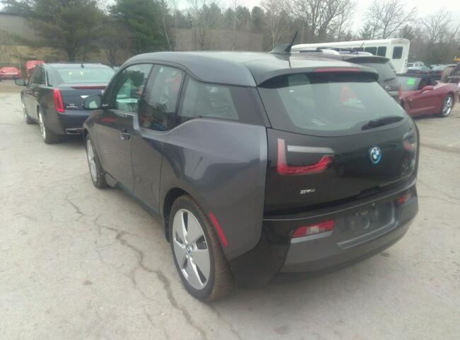 BMW i3 94Ah REX, porysowany lakier