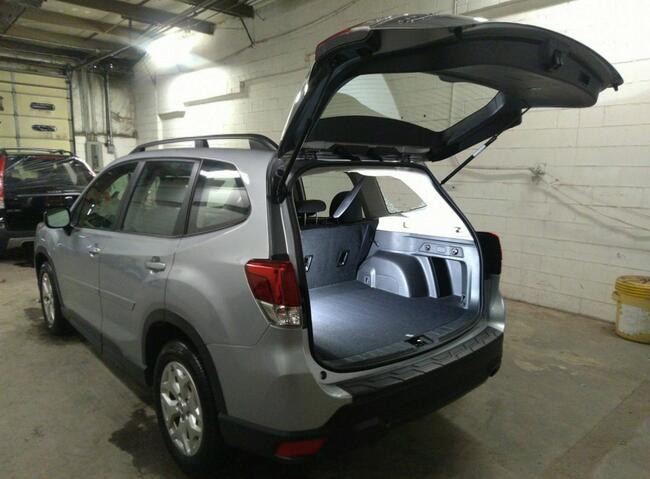 Subaru Forester 2019, 2.5L, 4x4, porysowany