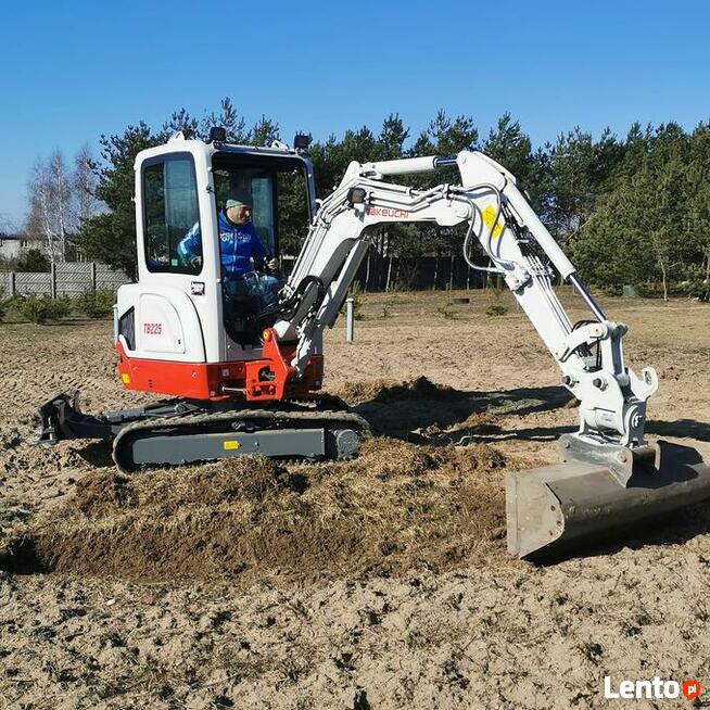 minikoparka - usługi - glebogryzarka separacyjna - niwelacja