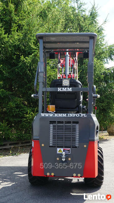Nowa mini ładowarka KMM 807 Kubota
