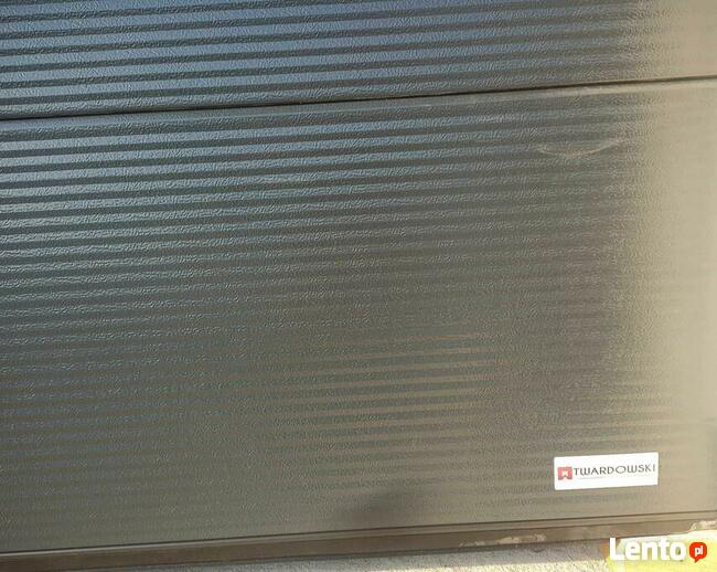 Brama przemysłowa segmentowa -Grupa Twardowski