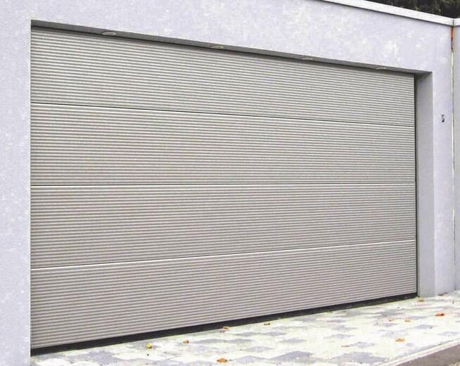 Brama garażowa segmentowa o wymiarach 2500 x 2250, biały