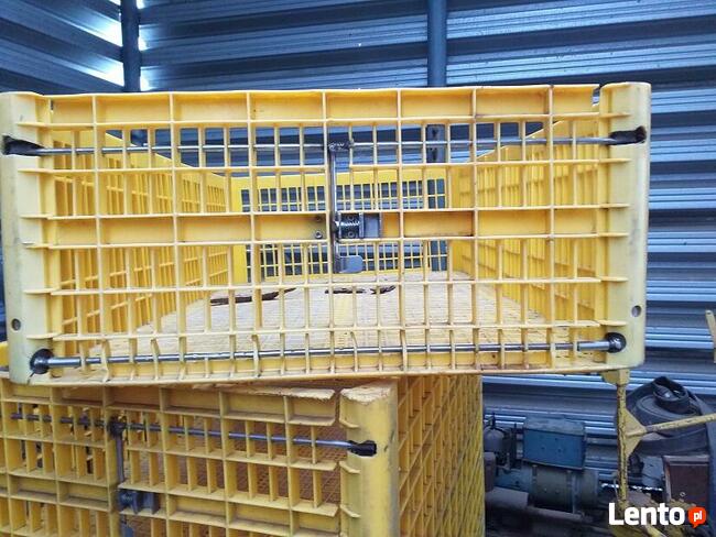 Kosze do transportu drobiu.