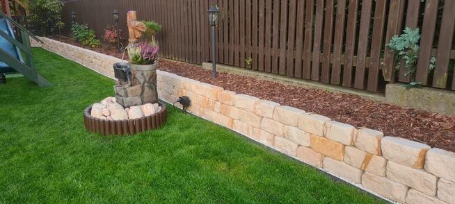 Kamień na suche murki w stylu francuskim