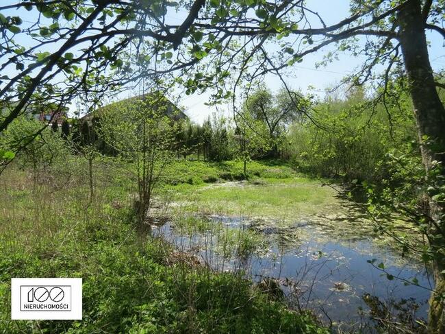 Przeradz - działka 1100m2 ze stawem w centrum wsi