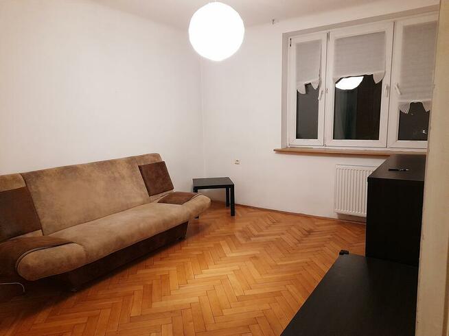 Komfortowe dwupokojowe mieszkanie z loggią