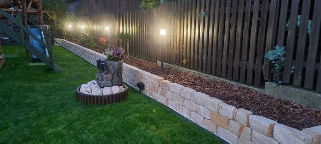 Kamień na suche murki w stylu francuskim