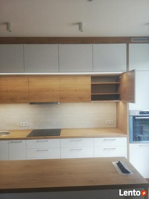 Montaż mebli z paczek