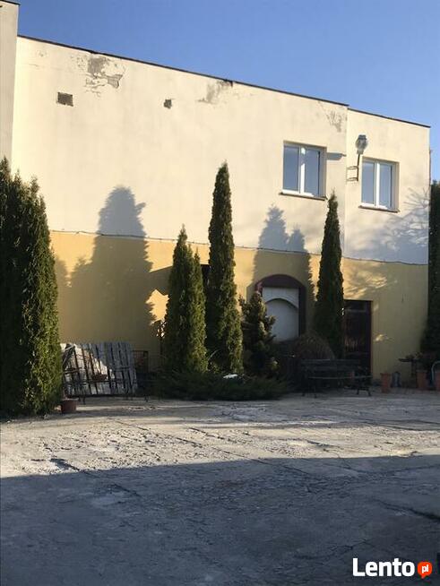 Budynek wolnostojący dwukondygnacyjny