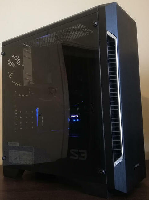 Serwis komputerowy, informatyk, składanie nowych komputerów