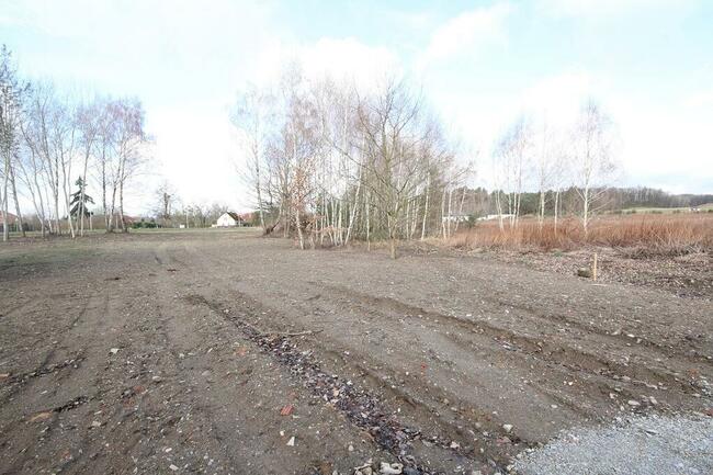 Dz. Inwestycyjna (3498 m2) ok. Trzebnickiej MEDIA (Wilczyn)