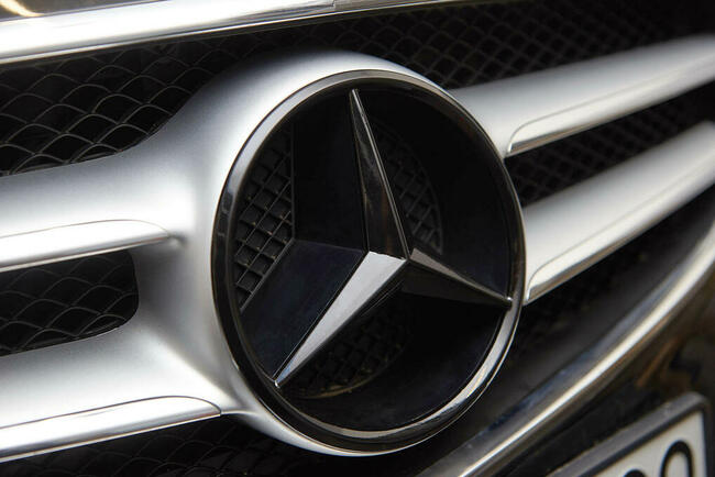 Oklejanie aut, folie PPF, zmiana koloru, dechroming, polerka