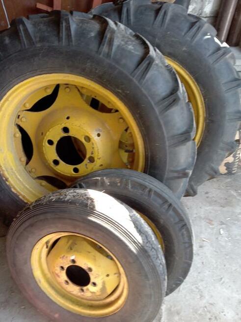 Sprzedam kola od ciagnika C-330