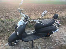 Na sprzedaż skuter Holenderski w stylu retro