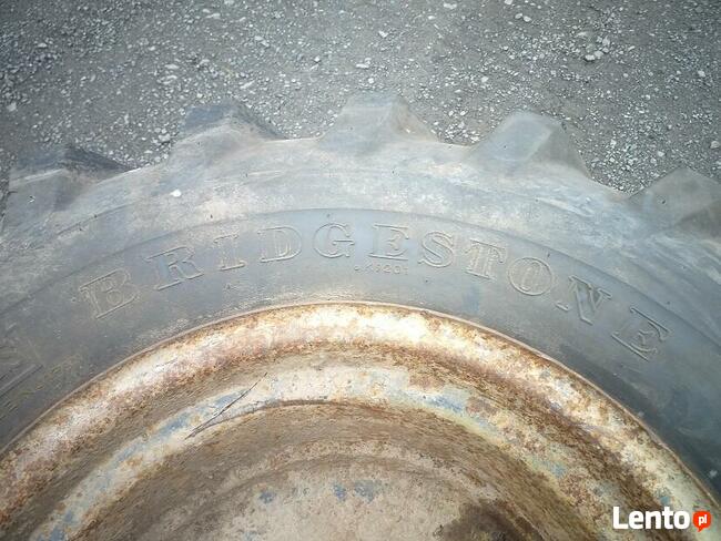 Komplet kół do Komatsu WA 40