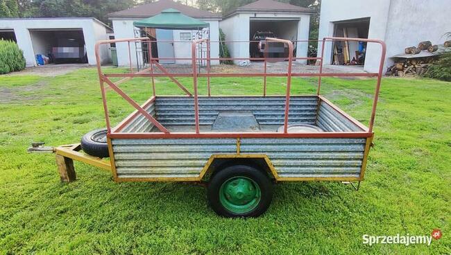 przyczepka samochodowa