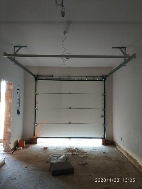 Montaż Bram Garażowych Segmentowych, rolet, drzwi zewnętrznych