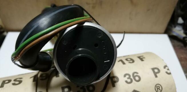 Sprzedam sprawną pompę paliwa VDO VW AUDI