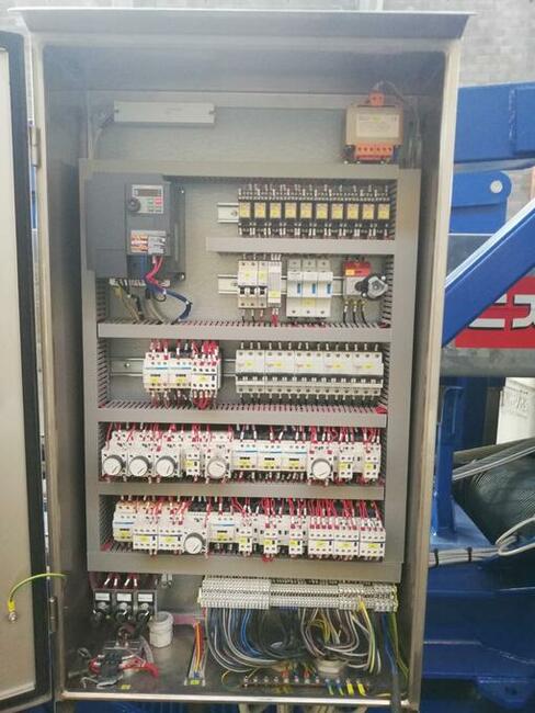 NOWY dźwig szybkiego montażu, tzw. samomontujący 1 - 4 tony