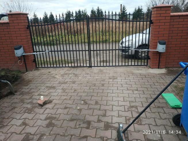 Montaż Bram Garażowych Segmentowych, rolet, drzwi zewnętrznych