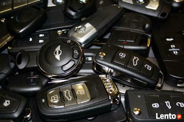 dorabianie kluczy, naprawa kluczy, grawer, ślusarz, serwis