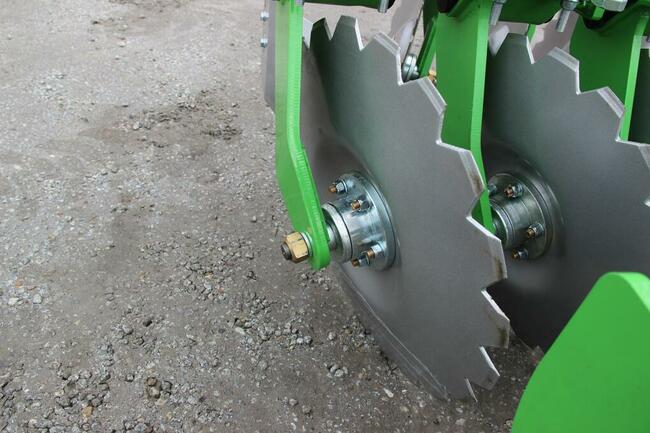 Agregat uprawowo-siewny talerzowy agregat uprawowy BOMET