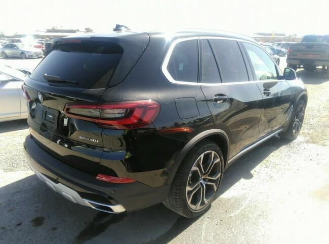 BMW X5 2021, 3.0L, porysowany lakier