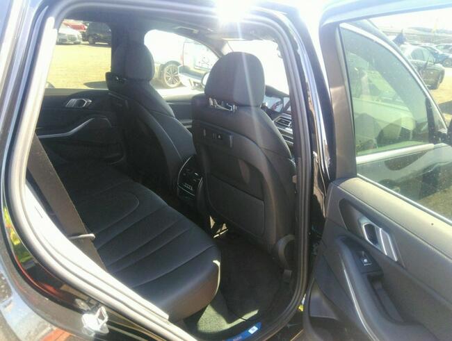 BMW X5 2021, 3.0L, porysowany lakier