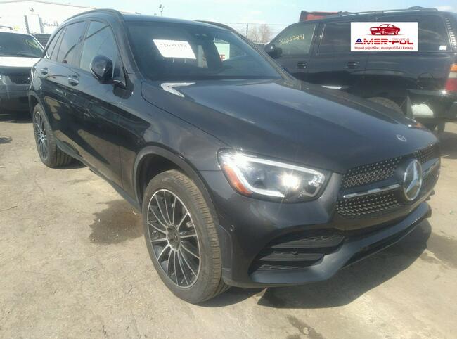 Mercedes GLC 300 2021, 2.0L, 4x4, porysowany