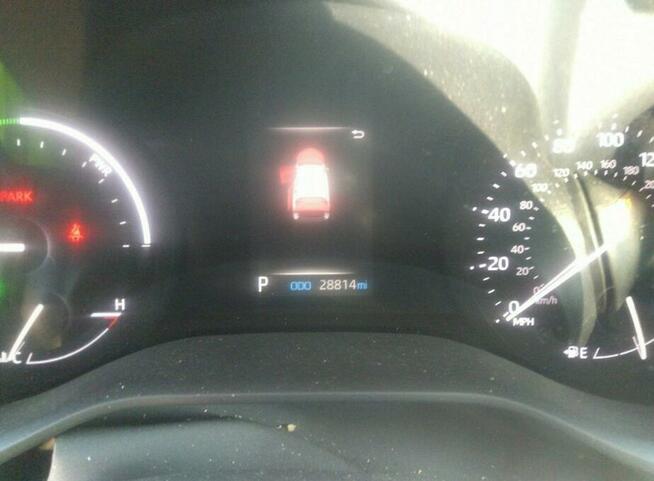 Toyota Sienna 2021, XSE, porysowany lakier