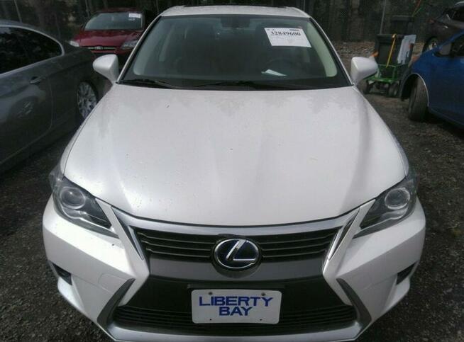 Lexus CT 2015, 1.8L, po kradzieży