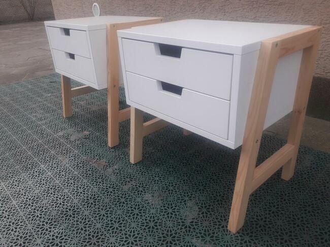 szafka nocna z podwójnymi szufladami