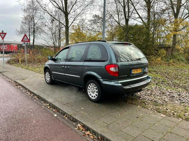 Voyager przystosowany dla inwalidy na wózku