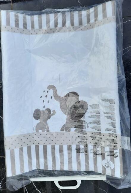 Przewijak wodoodporny 50x70x10 nowy z defektem