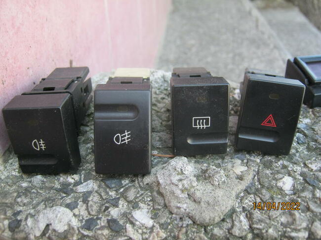 Peugeot 406 (95-98) niektore czesci