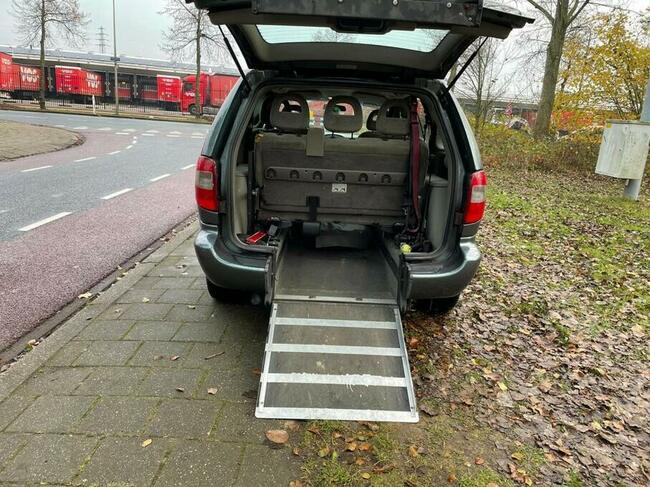 Voyager przystosowany dla inwalidy na wózku