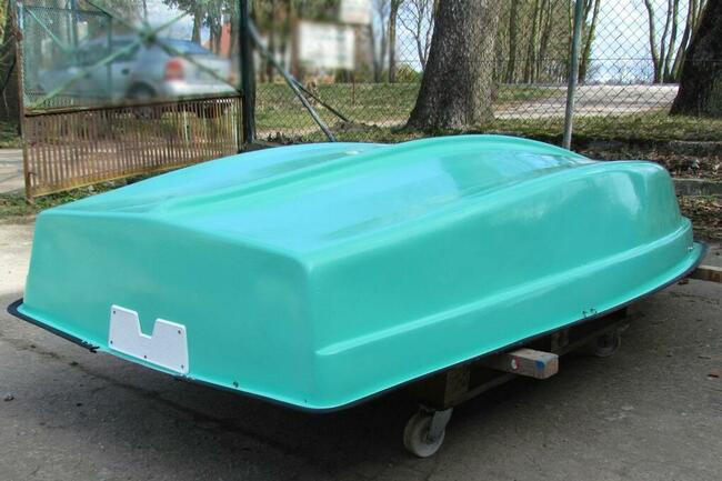 Łódka łódeczka bączek, łódź wędkarska wiosłowa motorowa.