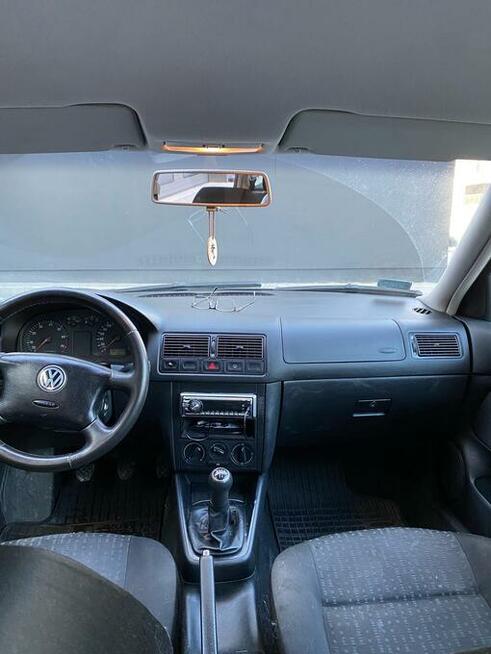 Volkswagen Golf IV 1.6 MR97 BASIS