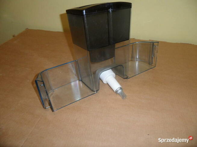 dozownik wody lodowki electrolux