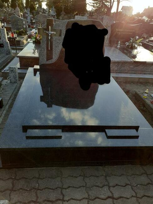 Sprzątanie i konserwacja grobu pomnika, odnowa liter