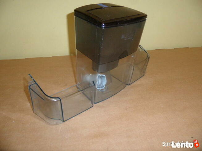 dozownik wody lodowki electrolux