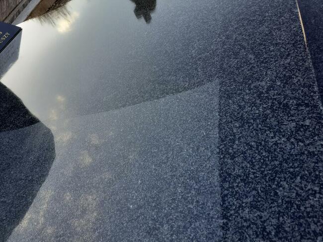 Sprzątanie i konserwacja grobu pomnika, odnowa liter