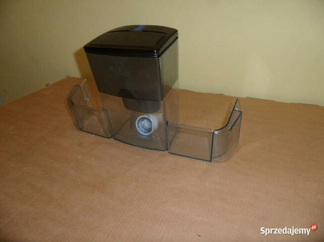 dozownik wody lodowki electrolux