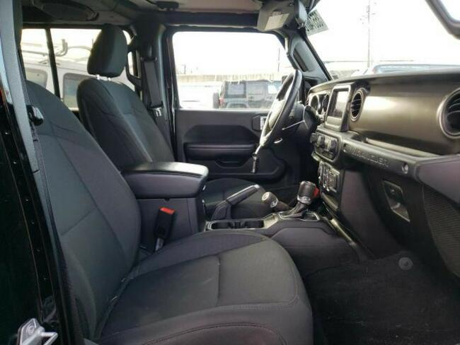 Jeep Wrangler UNLIMITED SPORT, 2018, 2.0L, porysowany lakier