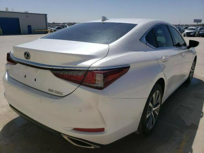 Lexus ES350 2020, 3.5L, po gradobiciu