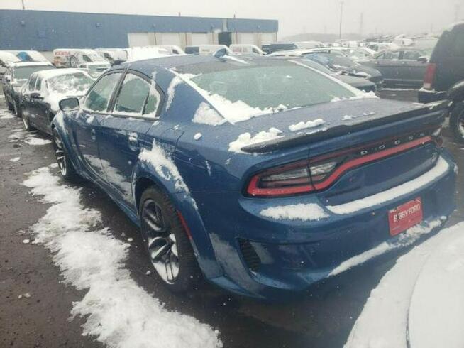Dodge Charger 2021, 6.4L, Scat Pack, porysowany lakier