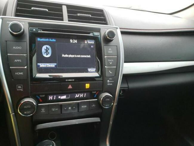 Toyota Camry 2017, 2.5L, LE, po gradobiciu